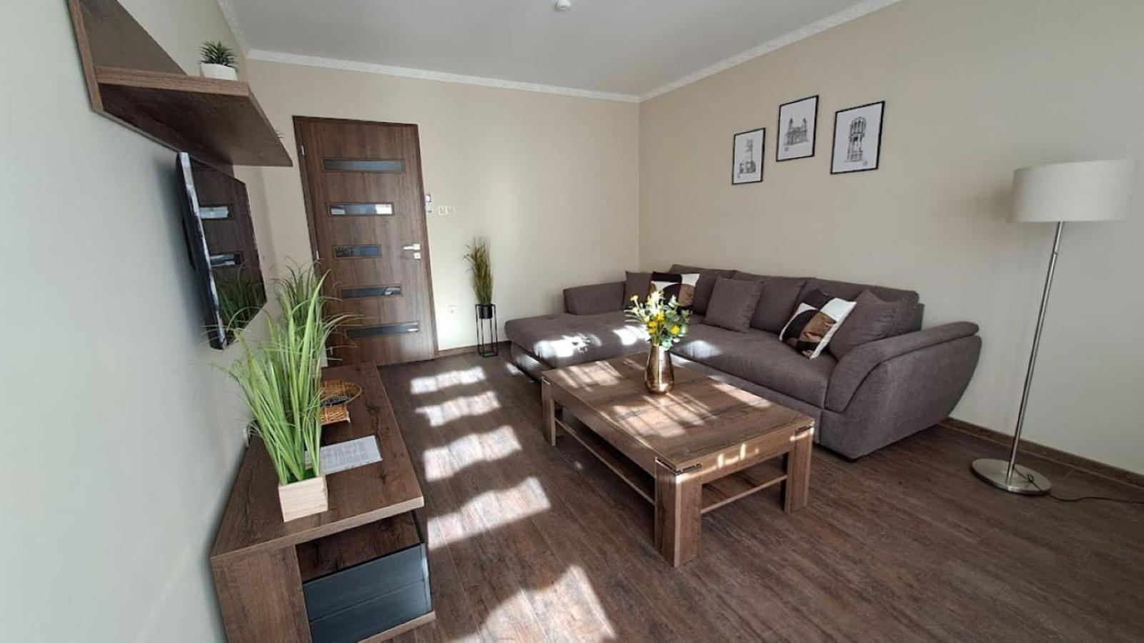 Szilfak City Apartman Hajdúszoboszló Extérieur photo